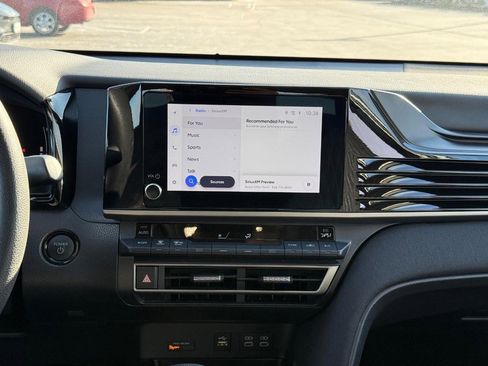 Certified 2025 Toyota Camry LE image 14