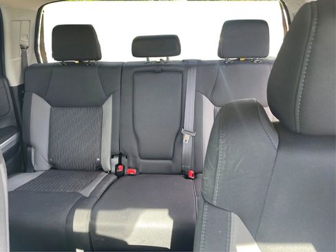 Used 2017 Toyota Tundra SR5 w/ SR5 Upgrade Package image 12