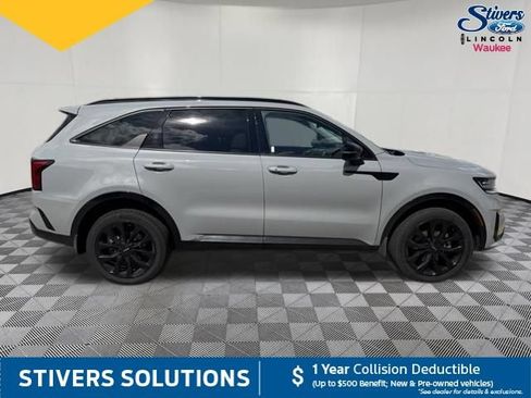 Used 2023 Kia Sorento SX AWD/4WD image 5