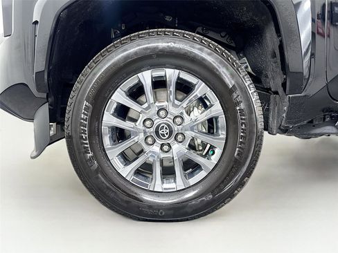 Used 2024 Toyota Tacoma Limited image 43