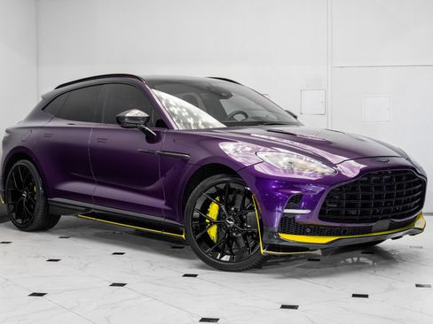 Used 2024 Aston Martin DBX 707 image 37