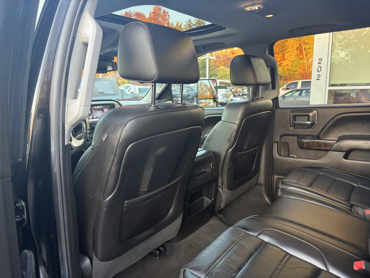 Used 2015 GMC Sierra 3500 Denali w/ Duramax Plus Package AWD/4WD image 37