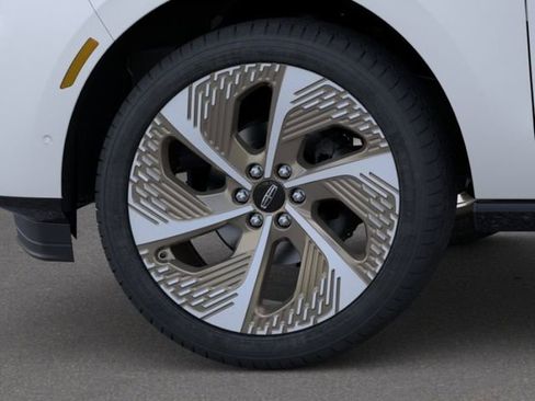 New 2026 Lincoln Navigator L Black Label AWD/4WD image 19