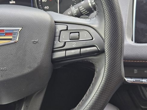 Used 2019 Cadillac XT4 Premium Luxury image 30