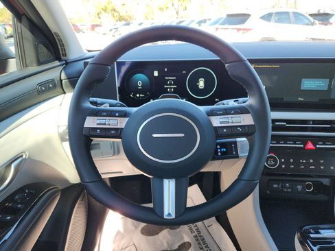 New 2026 Hyundai Tucson Limited image 12