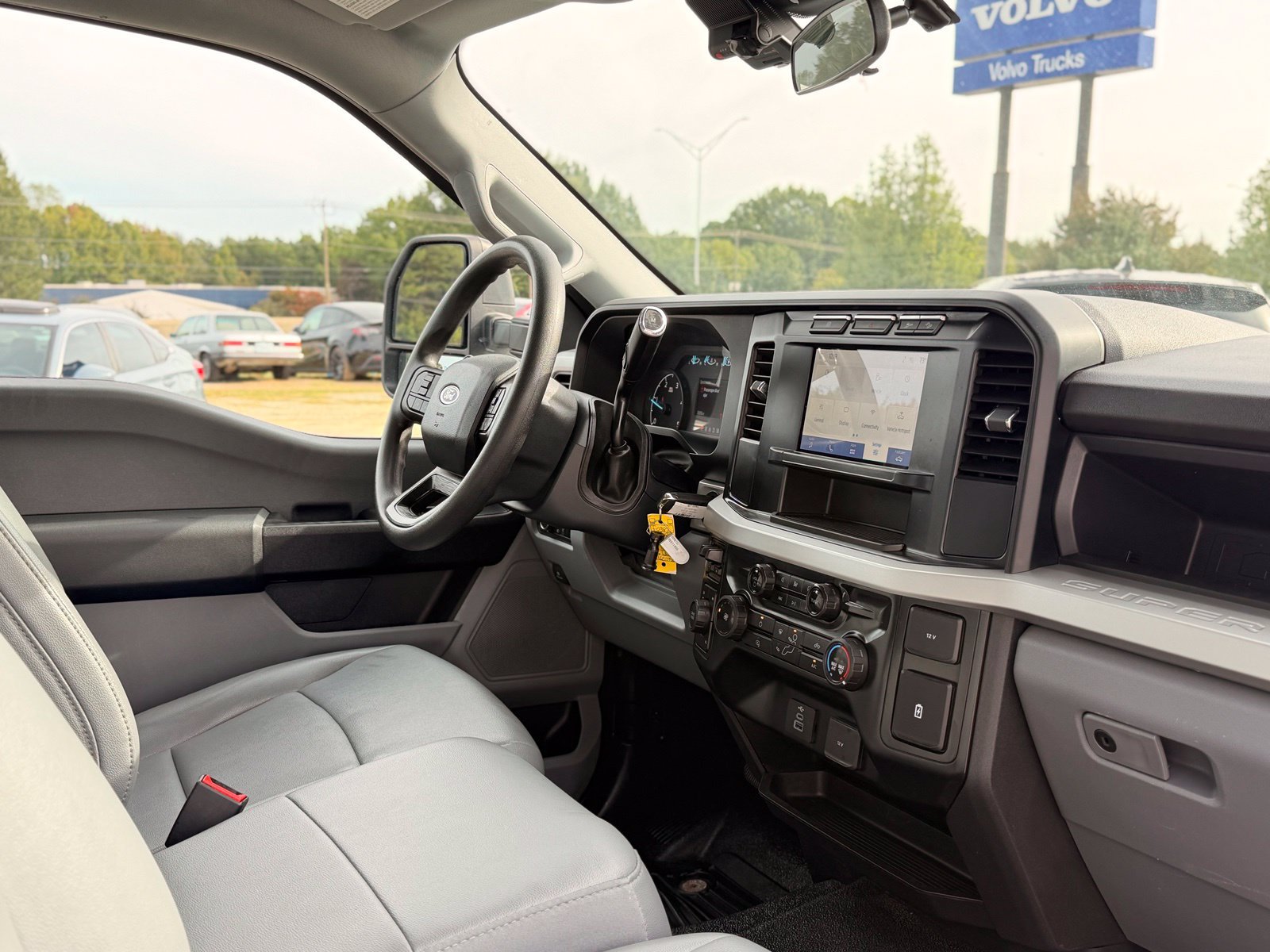 Used 2024 Ford F350 XL w/ XL Driver Assist Package AWD/4WD image 27