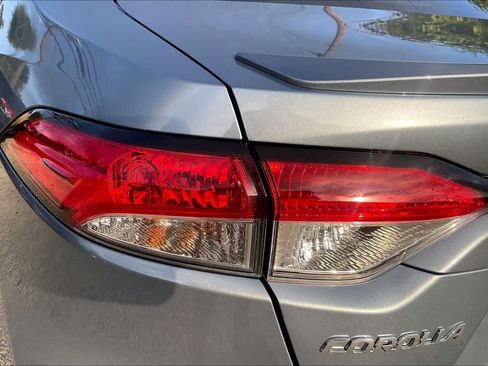 Used 2024 Toyota Corolla SE FWD image 28