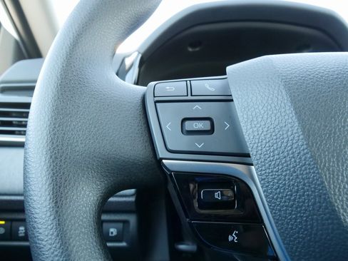 Used 2025 Toyota Camry LE image 24