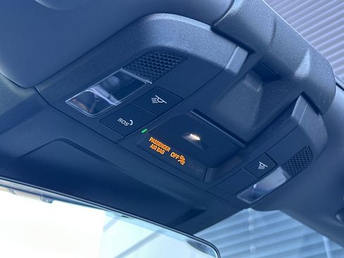 Used 2022 Porsche 911 Turbo S image 21