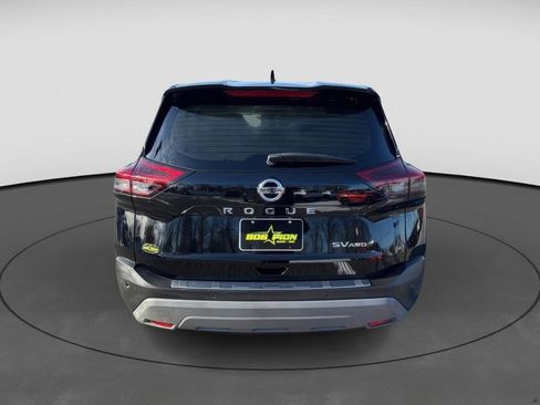 Used 2021 Nissan Rogue SV image 5