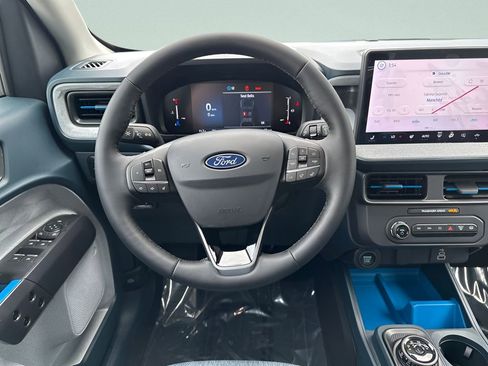 Used 2026 Ford Maverick XLT w/ XLT Luxury Package AWD/4WD image 5