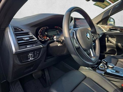 Used 2025 BMW X4 xDrive30i AWD/4WD image 10