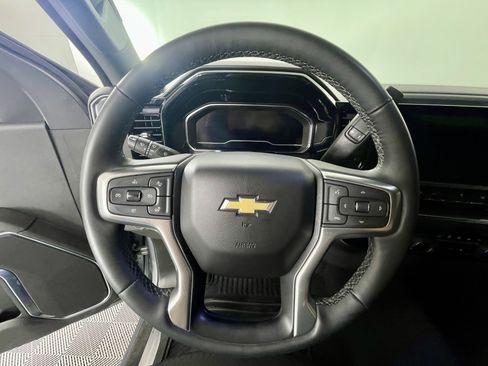 Used 2023 Chevrolet Silverado 1500 LT image 16