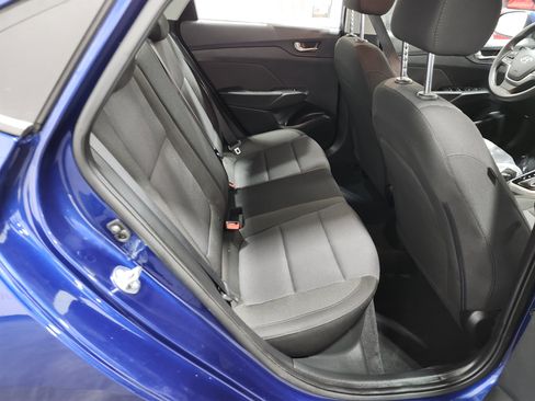 Used 2022 Hyundai Accent SE image 18