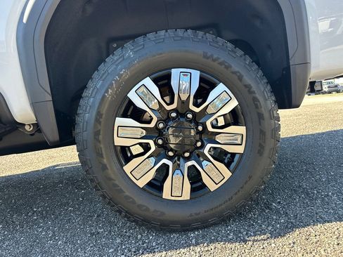 New 2026 GMC Sierra 2500 Denali w/ Denali Reserve Package AWD/4WD image 20