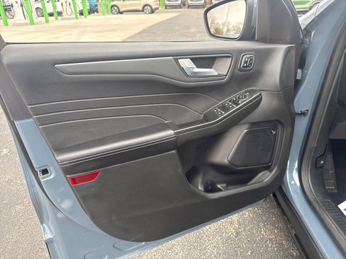 Used 2023 Ford Escape Active w/ Tech Pack #2 image 28