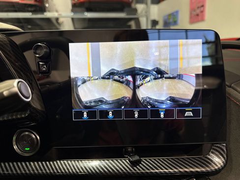 Used 2022 Chevrolet Corvette Stingray Premium Conv w/ Z51 Performance Package RWD image 82