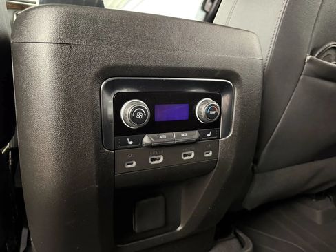 Used 2023 Chevrolet Tahoe Premier w/ Advanced Technology Package AWD/4WD image 36