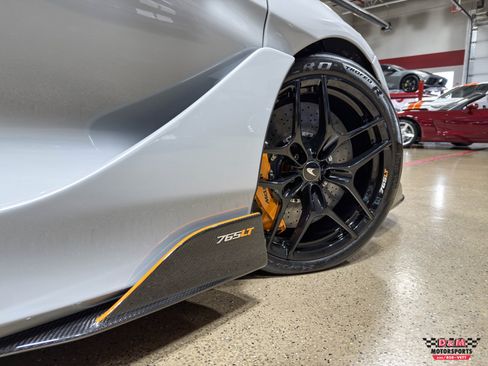 Used 2022 McLaren 765LT image 58