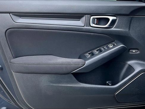 Used 2025 Honda Civic Sport image 21