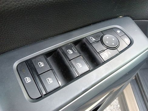 Used 2023 Nissan Pathfinder Rock Creek AWD/4WD image 12