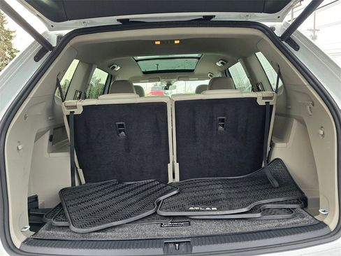 Used 2020 Volkswagen Atlas SEL image 18