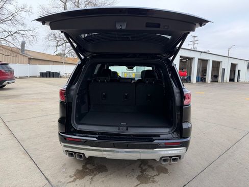 New 2026 GMC Acadia Denali w/ Super Cruise Package AWD/4WD image 36