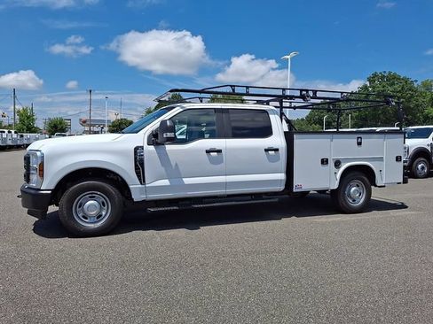 New 2026 Ford F250 XL w/ XL Driver Assist Package RWD image 6