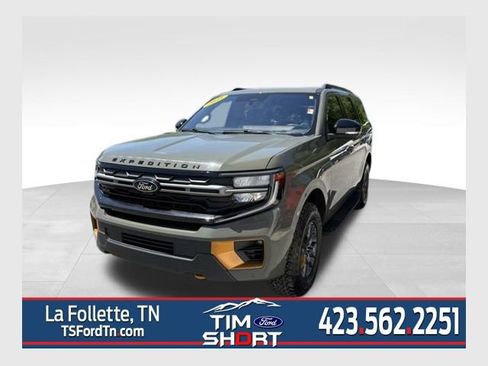 Used 2025 Ford Expedition Tremor AWD/4WD image 1