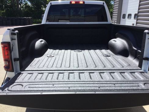 New 2026 RAM 3500 Tradesman AWD/4WD image 5