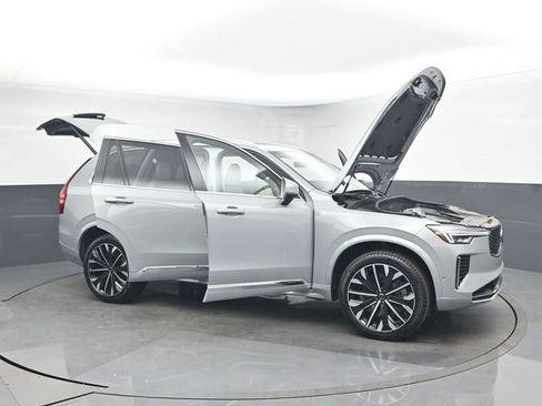New 2026 Volvo XC90 T8 Ultra w/ Protection Package Premier AWD/4WD image 55