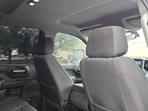 Used 2023 Chevrolet Silverado 2500 LT AWD/4WD image 17