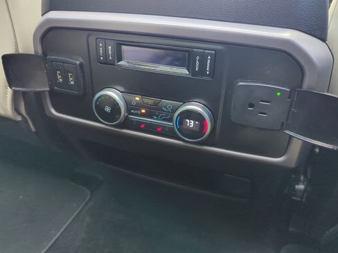 Used 2019 Ford Expedition Max Platinum image 41