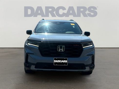 Used 2024 Honda Pilot TrailSport image 2