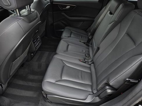 Used 2025 Audi Q7 3.0T Premium Plus AWD/4WD image 15