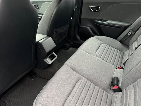 New 2025 Kia K4 EX image 13