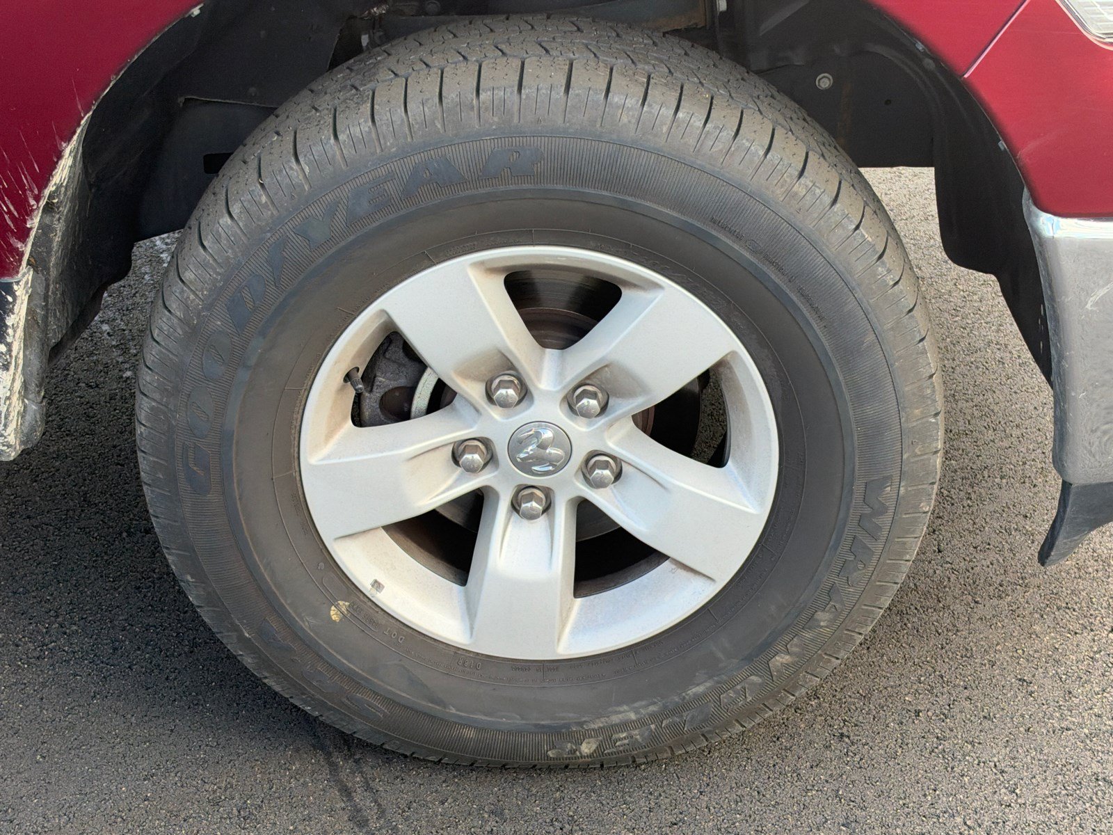 Used 2024 RAM 1500 Classic SLT AWD/4WD image 12