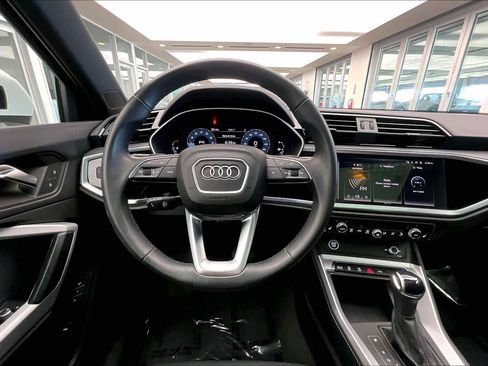 Certified 2023 Audi Q3 2.0T Premium w/ Convenience Package image 6