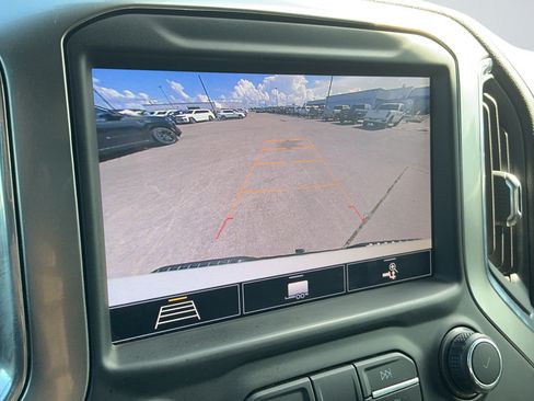 Used 2020 Chevrolet Silverado 1500 LTZ w/ LTZ Texas Edition RWD image 12