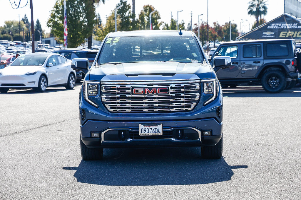 Certified 2025 GMC Sierra 1500 Denali w/ Denali Reserve Package AWD/4WD image 6