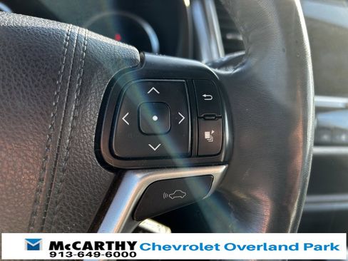 Used 2015 Toyota Highlander Limited image 9