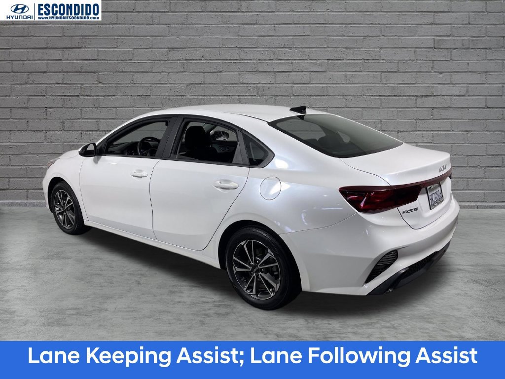 Used 2024 Kia Forte LXS w/ LXS Technology Package FWD image 5