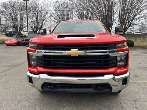 Used 2024 Chevrolet Silverado 2500 LT image 9
