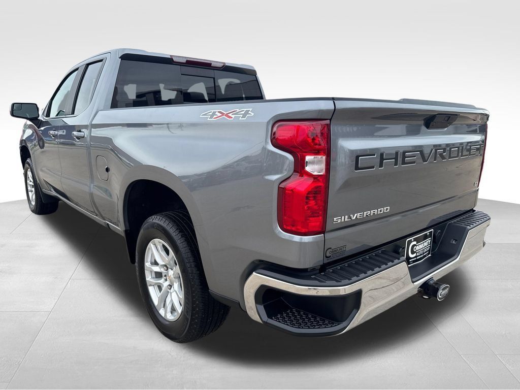 Certified 2020 Chevrolet Silverado 1500 LT w/ All-Star Edition AWD/4WD image 4