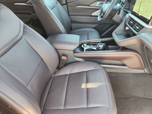 New 2026 Ford Explorer Platinum image 14