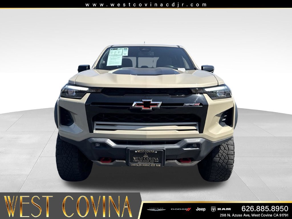 Used 2024 Chevrolet Colorado ZR2 AWD/4WD image 3