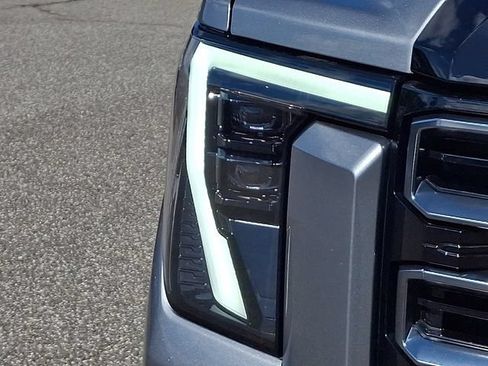 Used 2026 GMC Sierra 2500 AT4 w/ AT4 Premium Plus Package AWD/4WD image 30