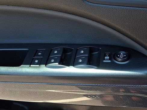 Used 2020 Chevrolet Colorado Z71 AWD/4WD image 21