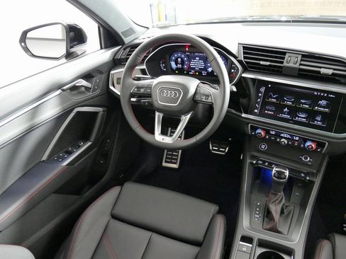 New 2025 Audi Q3 2.0T Premium Plus image 25