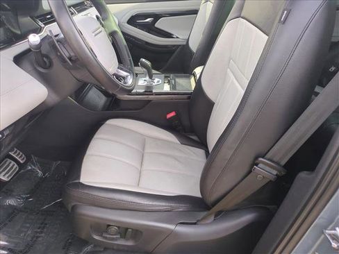 Used 2020 Land Rover Range Rover Evoque First Edition image 17